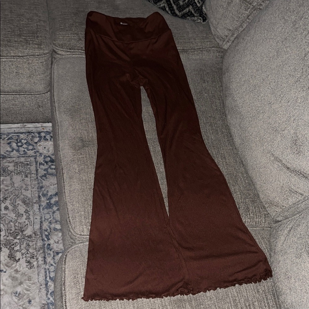 No Boundaries Brown Ribbed Flared Leggings